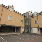 Rent 2 bedroom flat in Bradford