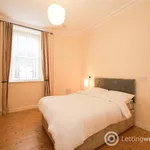 Rent 2 bedroom apartment in Dundee