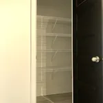 Rent 4 bedroom apartment in Montreal