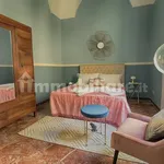 Rent 5 bedroom apartment of 180 m² in Lecce