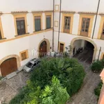 Affitto 3 camera appartamento di 140 m² in Palermo