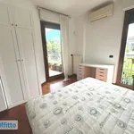 Rent 3 bedroom apartment of 91 m² in Milan