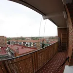 Rent a room of 100 m² in madrid