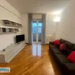 Rent 3 bedroom apartment of 85 m² in Genoa