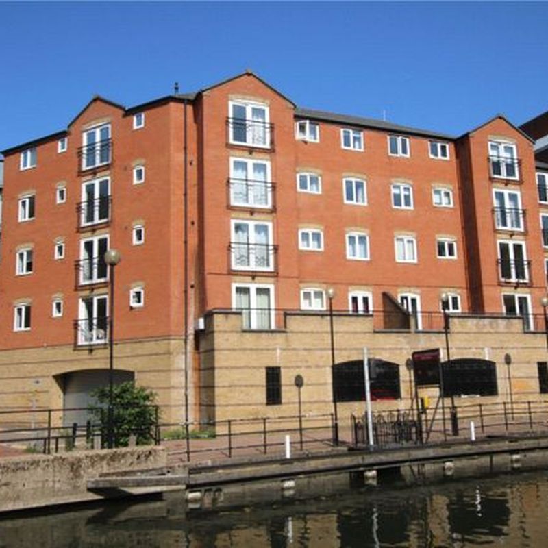 Flat to rent in Mayflower Court, Highbridge Wharf, Reading, Berkshire RG1