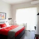 Rent 2 bedroom apartment of 75 m² in Napoli