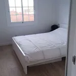 Rent 2 bedroom apartment of 61 m² in barcelona