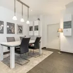 Rent 4 bedroom apartment of 170 m² in Düsseldorf