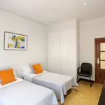 Rent 1 bedroom apartment of 55 m² in madrid