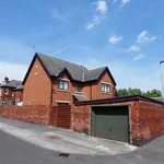 Rent 4 bedroom house in Wakefield