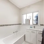 Rent 3 bedroom house in Burwood East