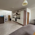 Rent 1 bedroom flat of 46 m² in Hull