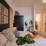 Rent 4 bedroom apartment of 101 m² in Berlin