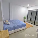 Rent 4 bedroom house of 350 m² in Phuket