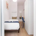 Rent 4 bedroom apartment in Lisbon