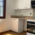 Maison de 93 m² avec 1 chambre(s) en location à Anjou