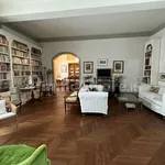 Rent 4 bedroom apartment of 120 m² in Bologna