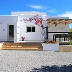 Rent 4 bedroom house in Ibiza