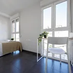 Rent 5 bedroom apartment in Valencia