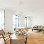 Appartement de 107 m² avec 3 chambre(s) en location à Paris