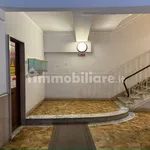 Rent 5 bedroom apartment of 83 m² in Genoa