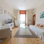 Rent 4 bedroom apartment of 130 m² in Taranto