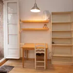 Rent a room of 150 m² in barcelona