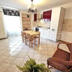 Rent 5 bedroom apartment of 113 m² in Dumenza