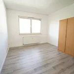 //  * Dachgeschosswohnung mit EBK, Balkon und Stellplatz * ab 01.01.25 //