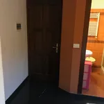 Rent 4 bedroom house in Rome