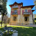 Rent 5 bedroom house of 250 m² in Maccagno con Pino e Veddasca