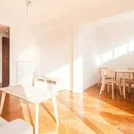 Appartement de 51 m² avec 2 chambre(s) en location à Nice