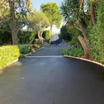 Rent 4 bedroom apartment in Antibes