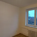 Pronájem krásného a prostorného bytu 4+1, 91 m2 s lodžií a garáží v obci Petříkov, Praha východ.