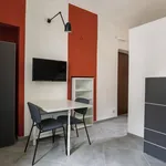 Rent 1 bedroom apartment of 20 m² in Turin