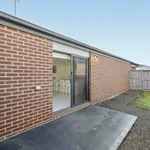 Rent 4 bedroom house in Cranbourne East