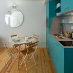 Rent 2 bedroom apartment of 55 m² in lisbon