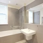 Rent 2 bedroom flat in Hammersmith