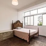 Rent a room in lisbon