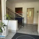 Affitto 6 camera appartamento di 170 m² in Rome