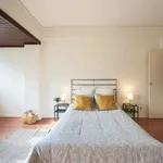 Rent a room in lisbon