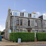 Rent 2 bedroom flat in Aberdeen