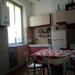 Rent 3 bedroom apartment of 85 m² in Genoa