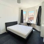 Rent 1 bedroom house in South West England