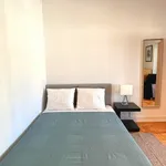 Rent 5 bedroom apartment in Lisbon