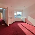 Rent 2 bedroom apartment of 2 m² in Torquay