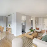 Rent 1 bedroom apartment of 70 m² in New York