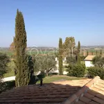 Rent 5 bedroom house of 190 m² in Manciano