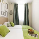 Rent 3 bedroom apartment of 59 m² in Madrid