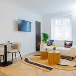 Appartement de 29 m² avec 4 chambre(s) en location à Paris